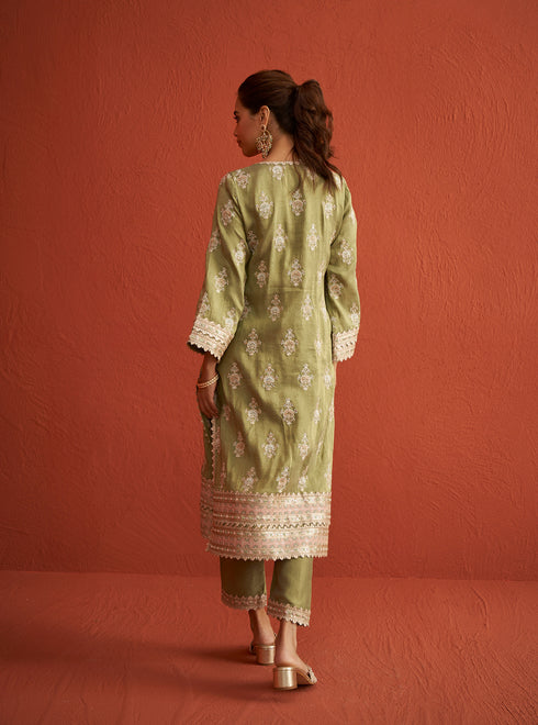 Mitthi Set With Dupatta